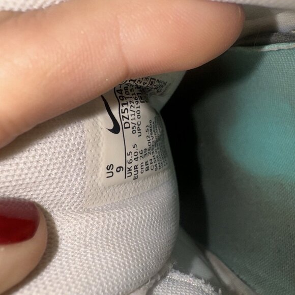 Nike Air Max 90 "Mama" White/Beige/Light Pink DZ5194-001 Women Size 9 - Picture 8 of 9